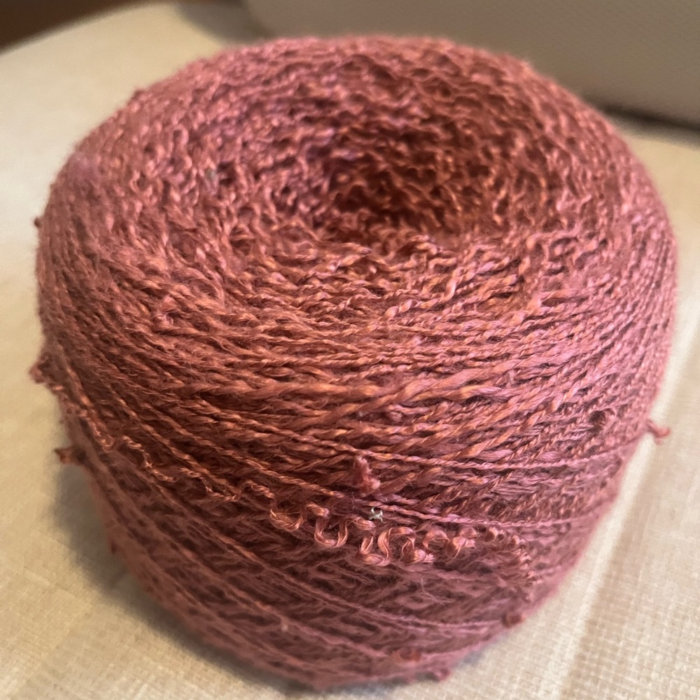 Fine Dusty rose reclaimed yarn pink